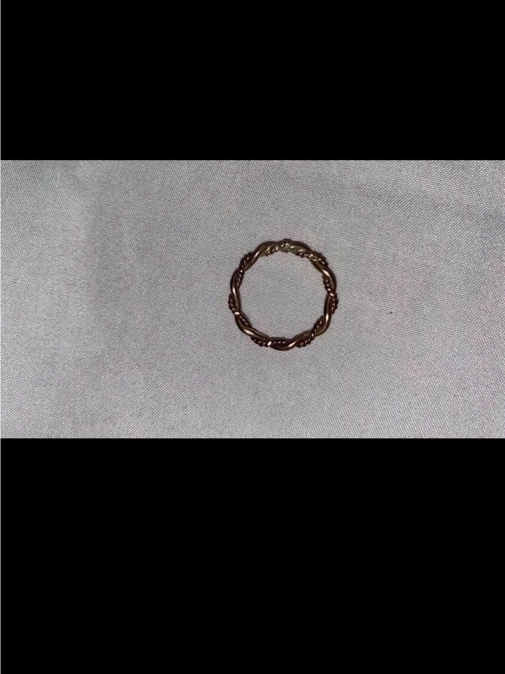 Ring - Picture 3 of 6